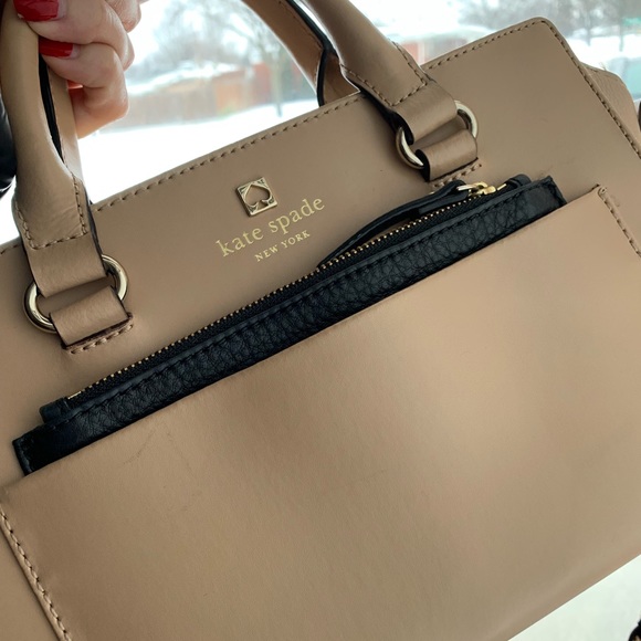 kate spade Handbags - Kate Spade Purse